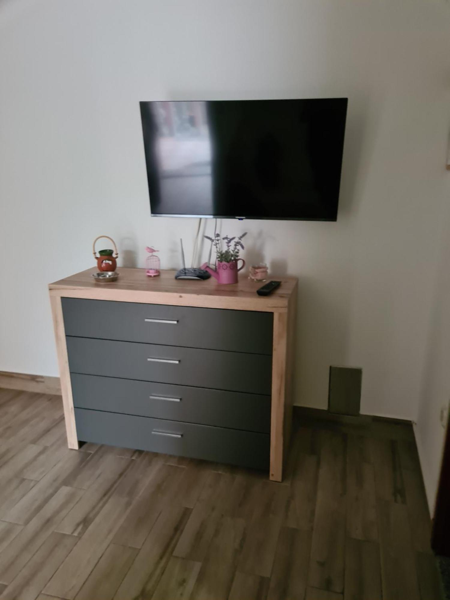 Apartments Petrovic Šilo Екстериор снимка