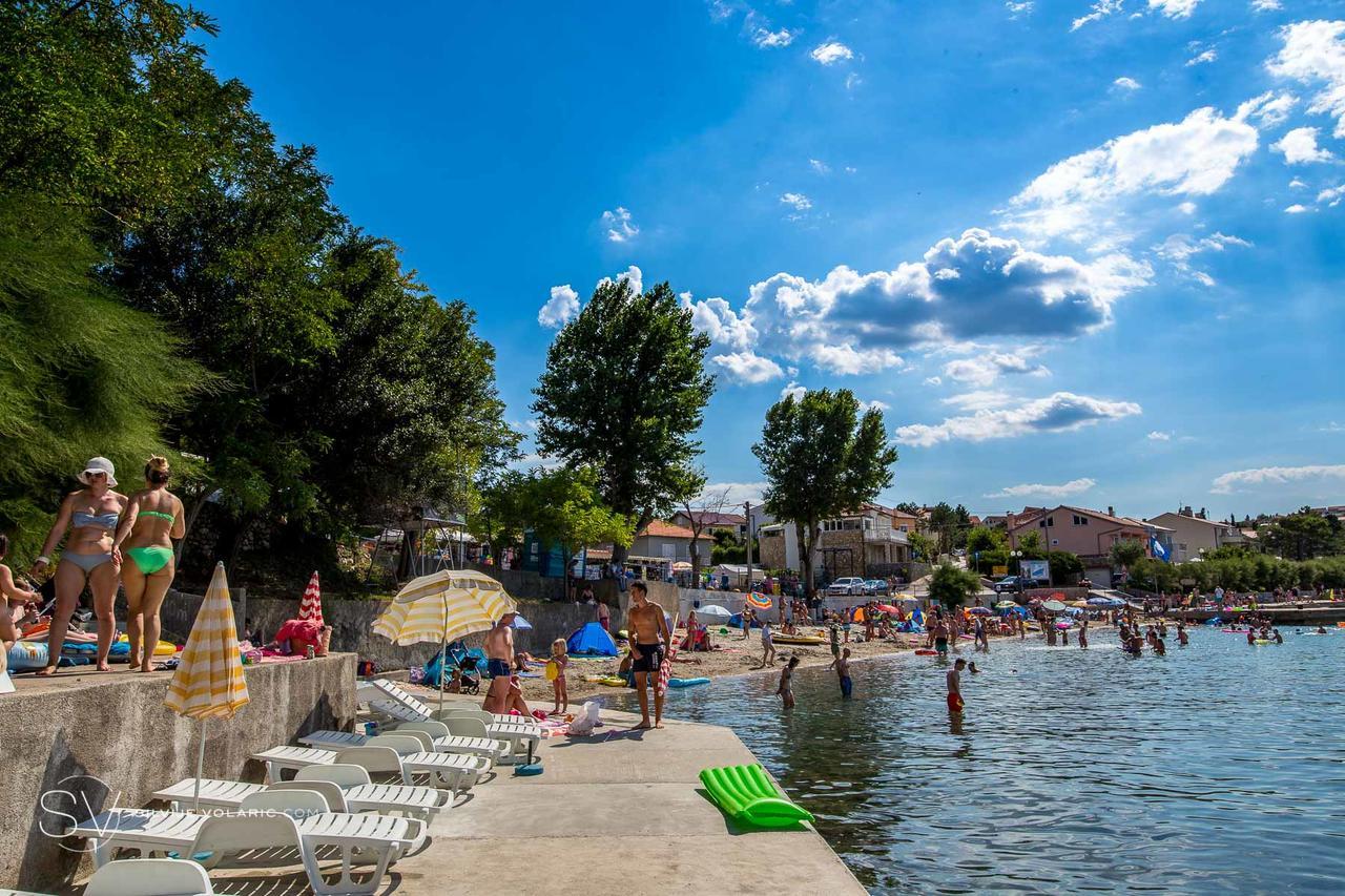 Apartments Petrovic Šilo Екстериор снимка